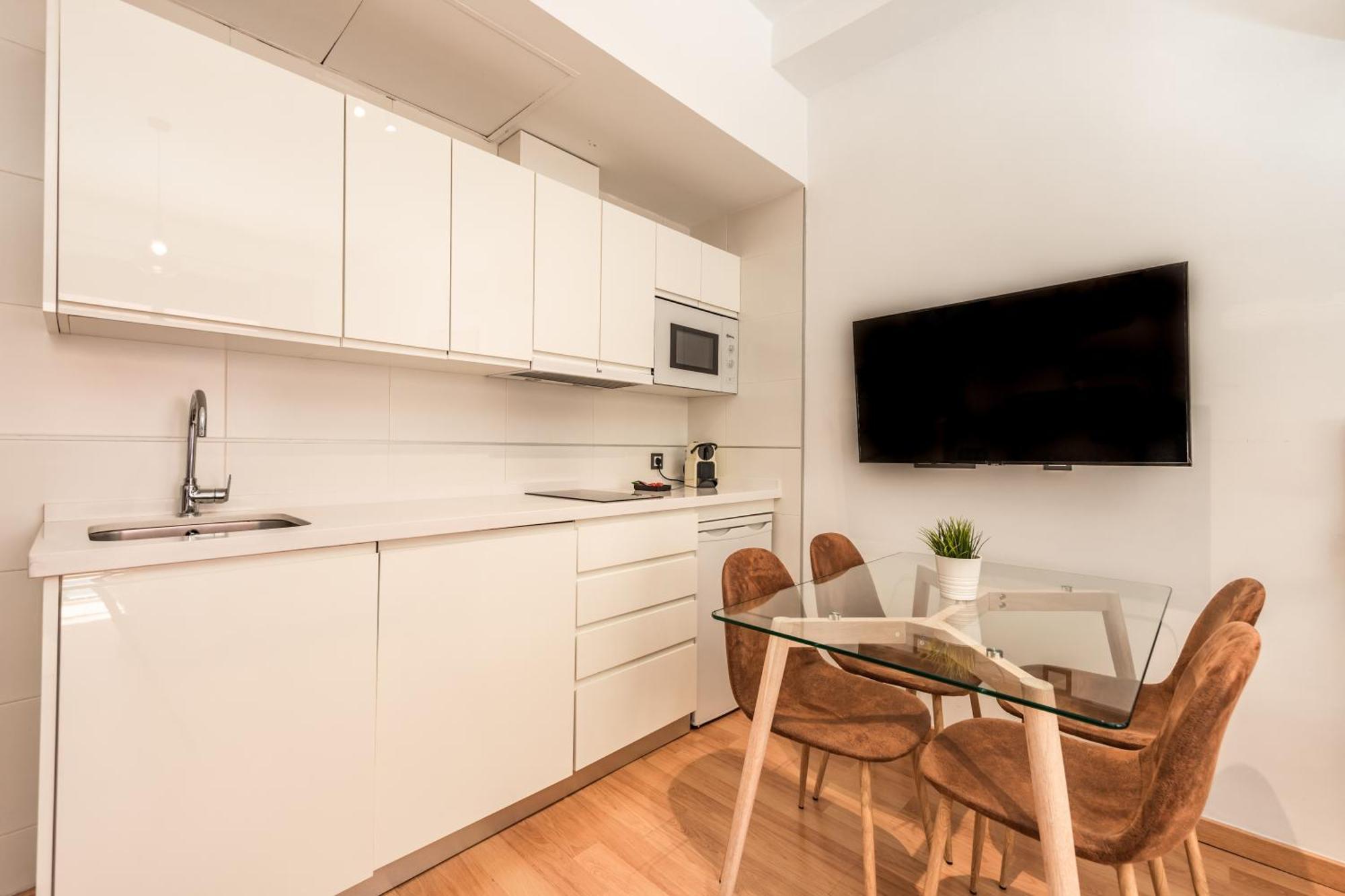 Industrial Studio In The City Center By Rems มาลากา ภายนอก รูปภาพ